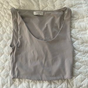 Babaton Contour Scoopneck Tank